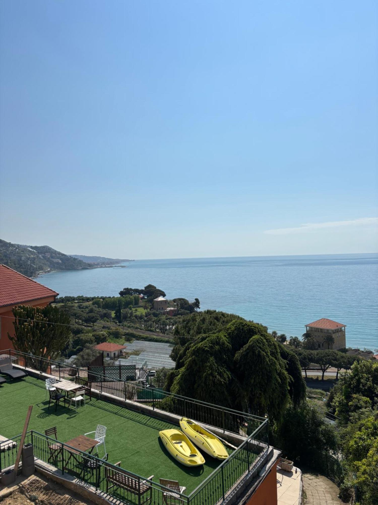 Il Giardino Del Mare Apartment เวนติมิญา ภายนอก รูปภาพ